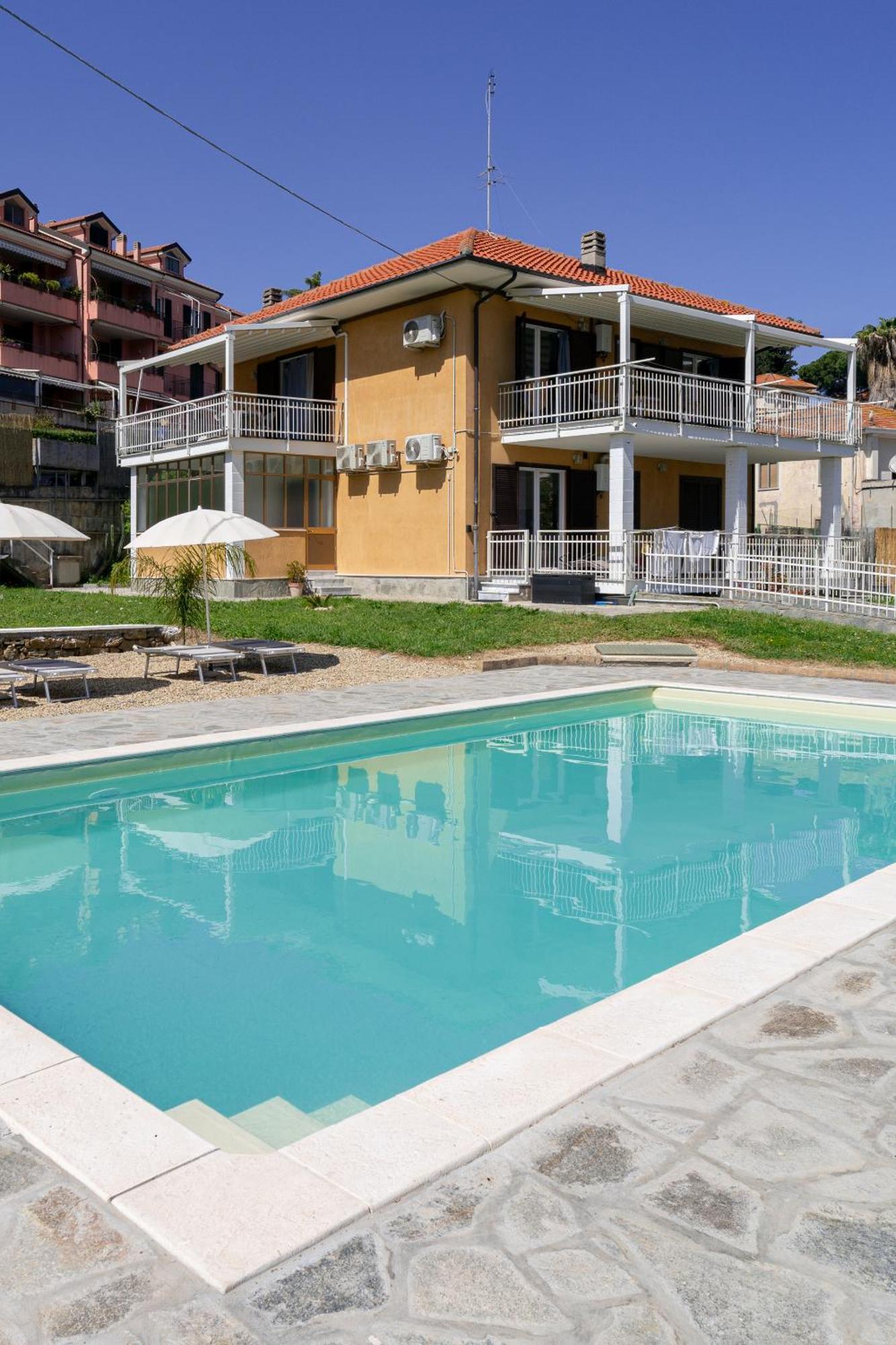 Il Gattino Di Porto - Apt 1 - Monolocale Veranda Piscina Imperia Exteriér fotografie